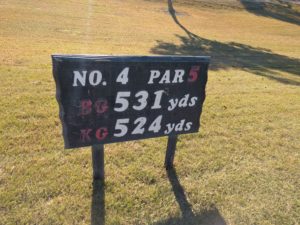 アラサー男子の休日ゴルフ。2017年妻沼ゴルフ場にて。佐之吉のゴルフのスコア必見!